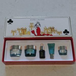 Estee Lauder skin care set